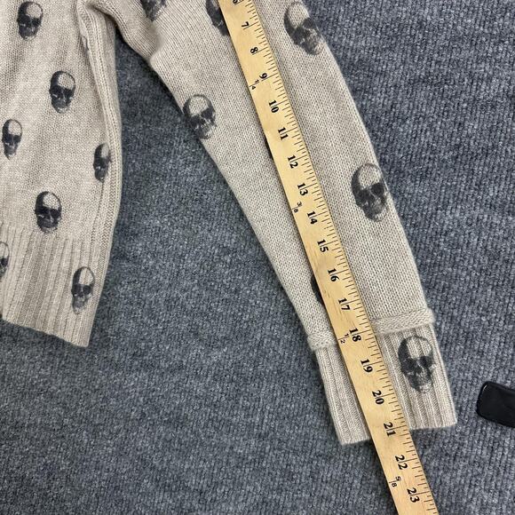 Skull Cashmere Sweater Womens Small Intarsia Skull Print Cream Crewneck Knit - Picture 10 of 11